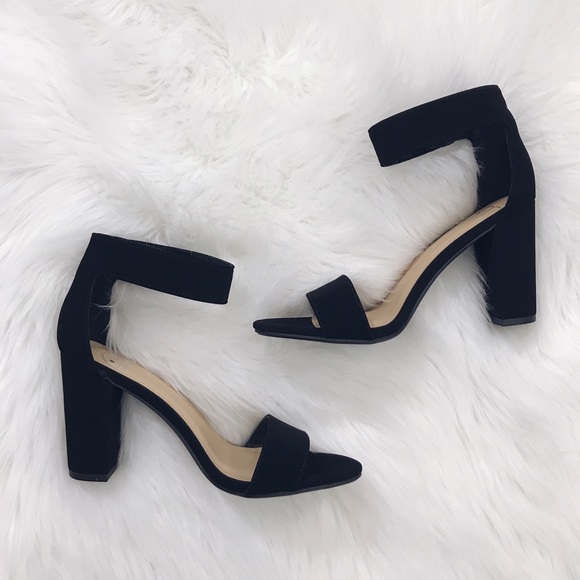 🆕 Haley - Black Ankle Strap Sandal Heels - Picture 3 of 6